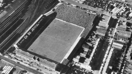Blackpool v Aston Villa 1951.png